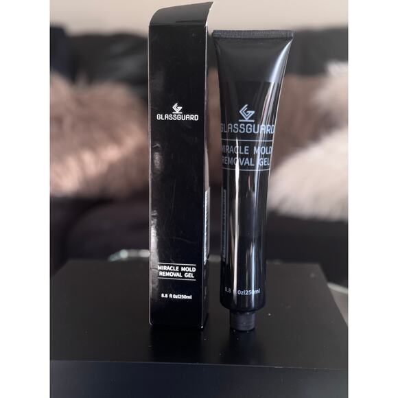 GLASSGUARD Miracle Mold removal Cleaner Gel 8.8oz - Picture 1 of 1